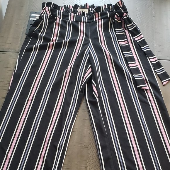 Cute Capris - Picture 2 of 5